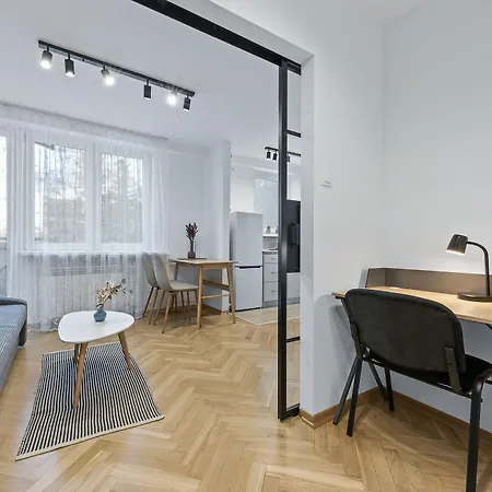 Rentplanet - Syreny Varşova